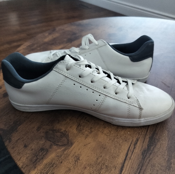 Men's H&M Sneakers - Picture 4 of 5